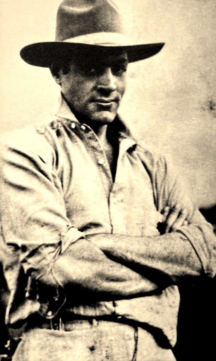 Photo Tina Modotti. Portrait de Julio Antonio Mella, 1928.