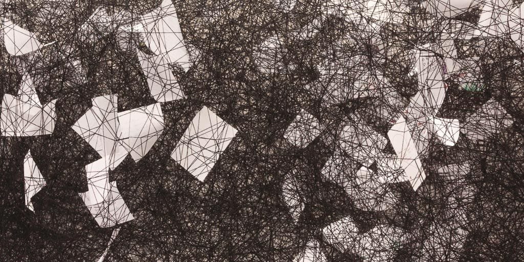 Chiharu Shiota, Immersions et conversations avec les morts.
