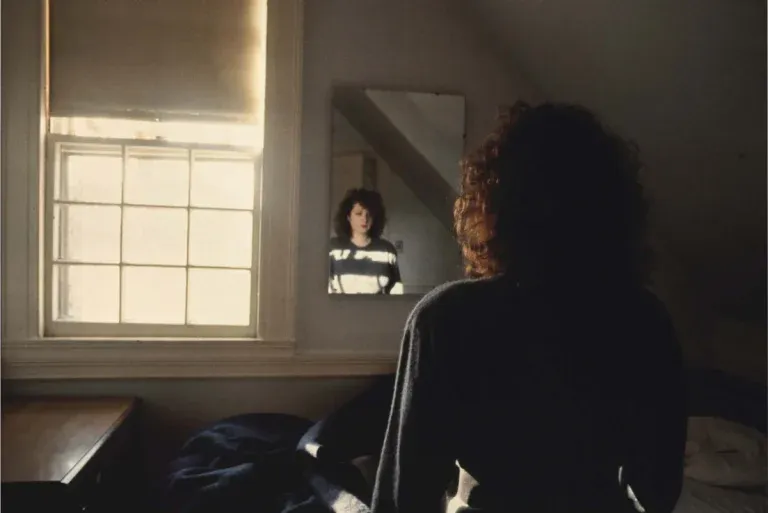 Nan Goldin, Self-portrait in the mirror, The Lodge, Belmont.