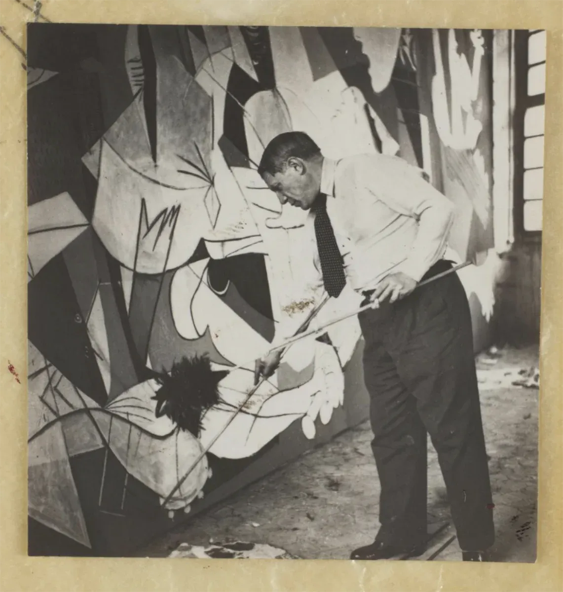 Dora Maar. Picasso œuvrant sur Guernica
