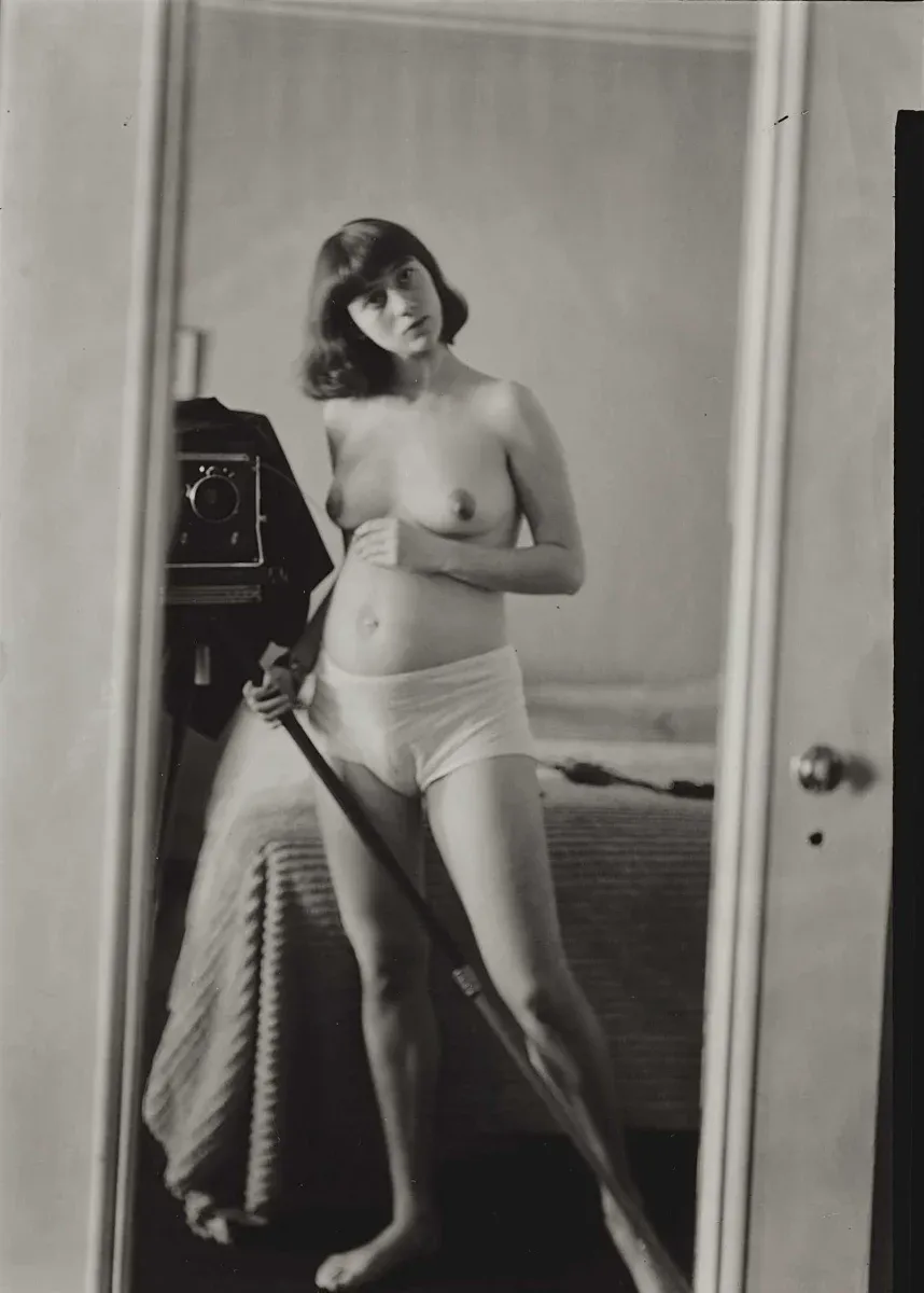 Diane Arbus. Auto-portrait. 1945.